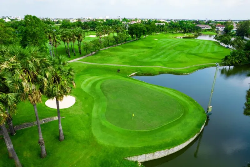 Summit Windmill Golf Club Bangkok - Nick Faldo