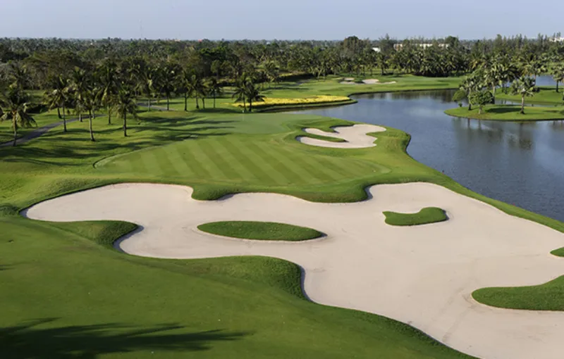 Golf in Bangkok - Thai Country Club