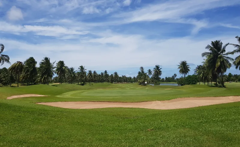 Eastern Star Country Club - RTJ Jr. Bunkers