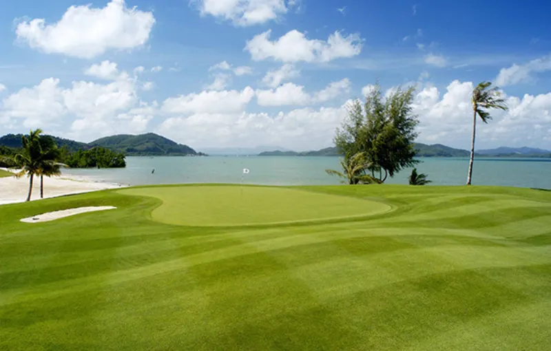 Mission Hills Phuket - Nicklaus Design bord de mer